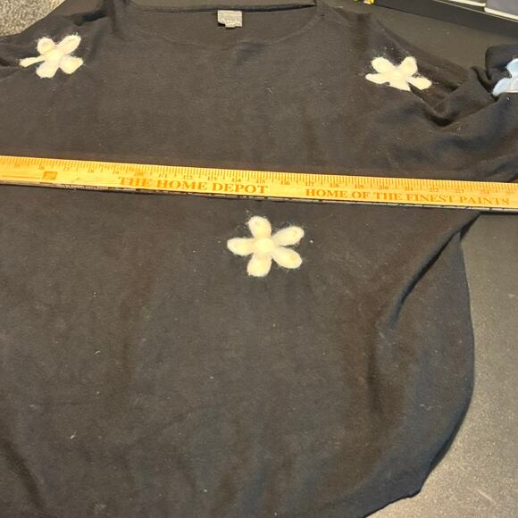 Aaeda Black Daisy Knit Sweater Long Sleeve Soft Floral Pullover Top 1X - Picture 4 of 6